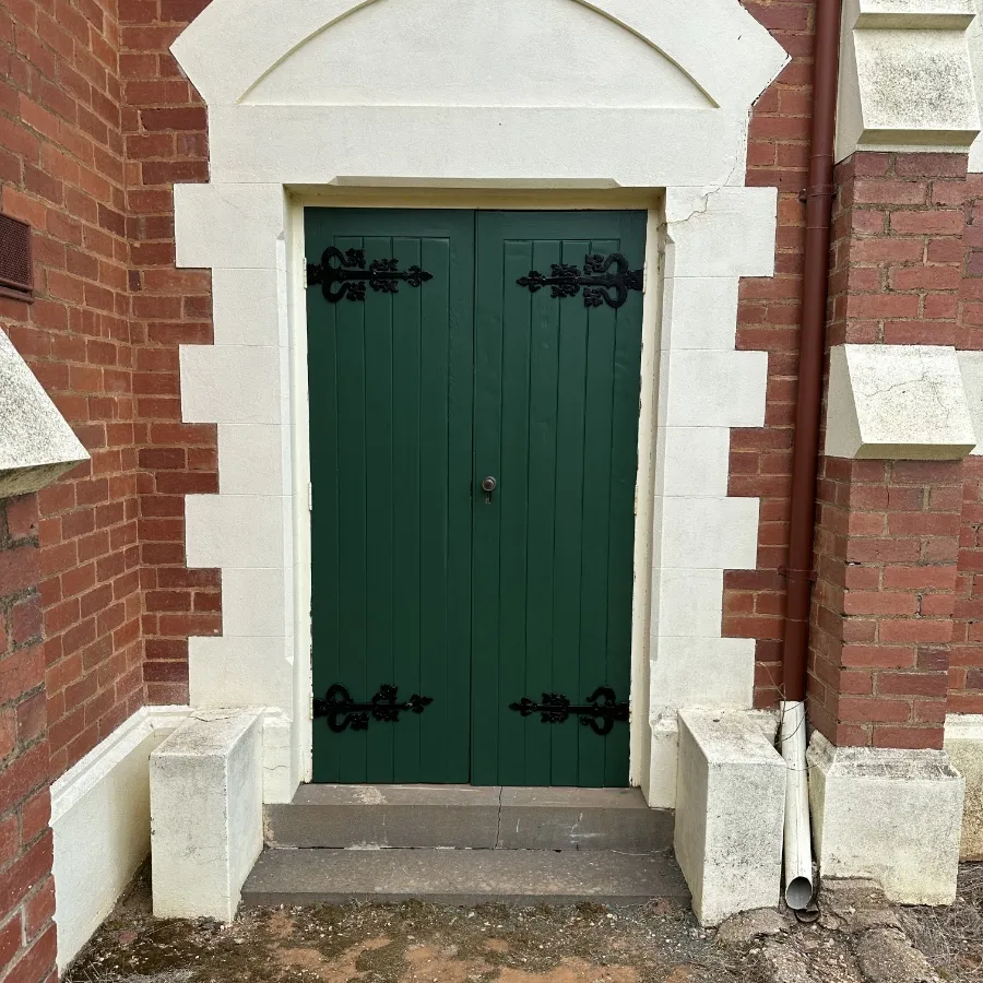 Door Painting in Bendigo